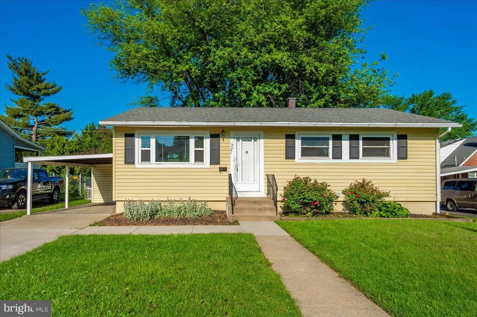Exterior of 1426 W 11th St in Frederick, Maryland
