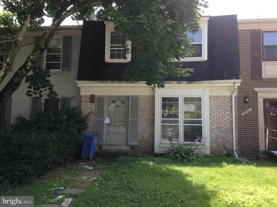9308 Frostburg Way in Montgomery Village, Maryland
